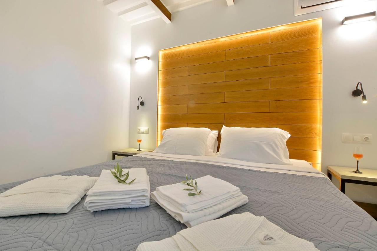 Villa Flamingo - 4 Bedrooms - Private Pool - Next To Renowned Issos Beach & Lake Korission Linia Bagian luar foto
